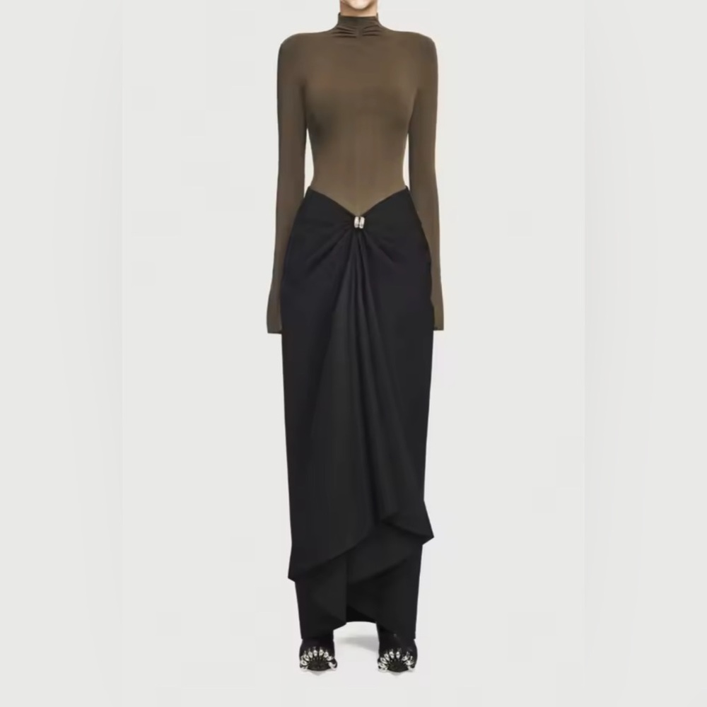 Retail $195 Lyxe Dubai Two Piece Midi Skirt Set